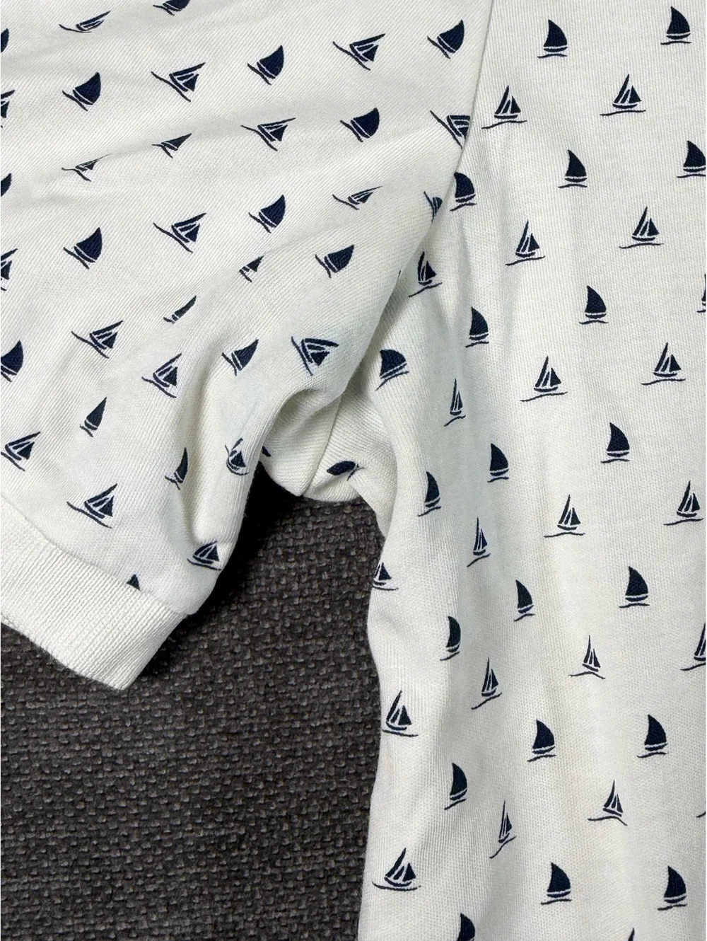Polo Ralph Lauren Classic Fit XS White Polo Shirt with Navy Sailboat Print